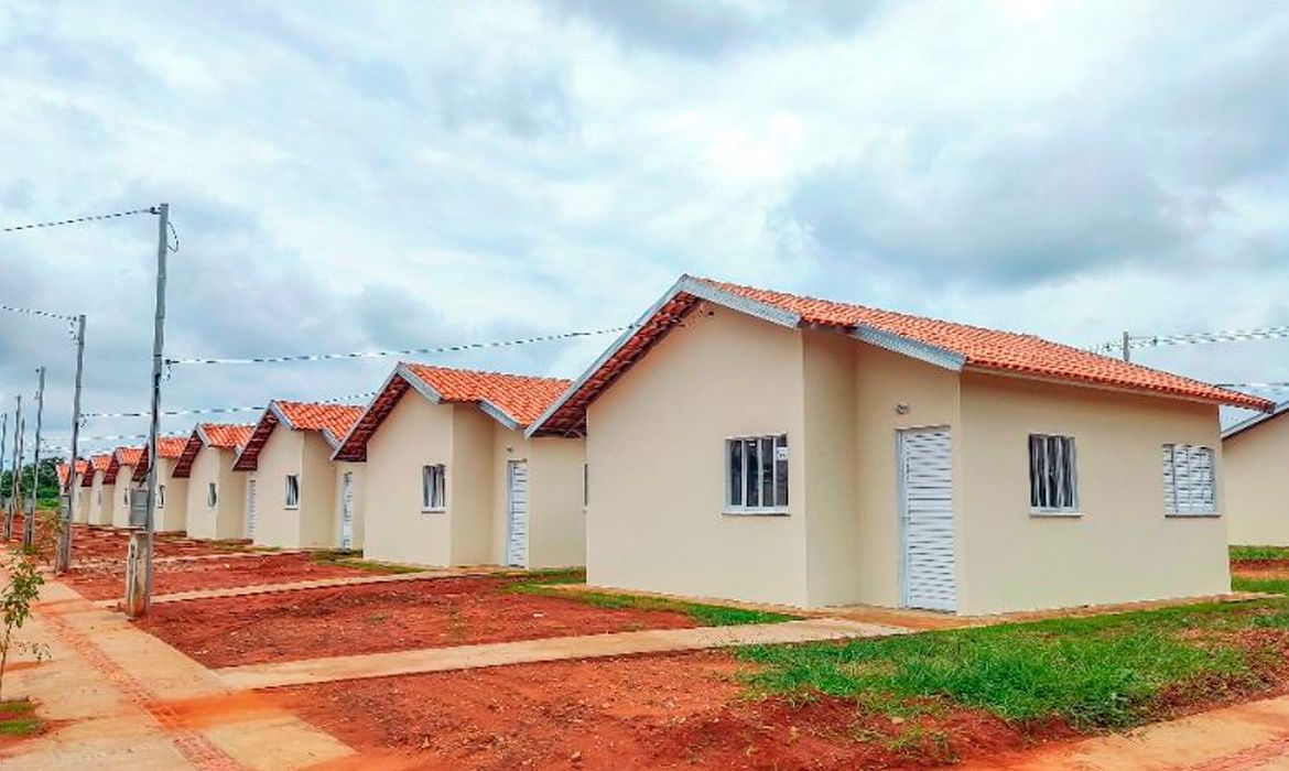 Lei autoriza construção de casas populares no Bairro da Exposição